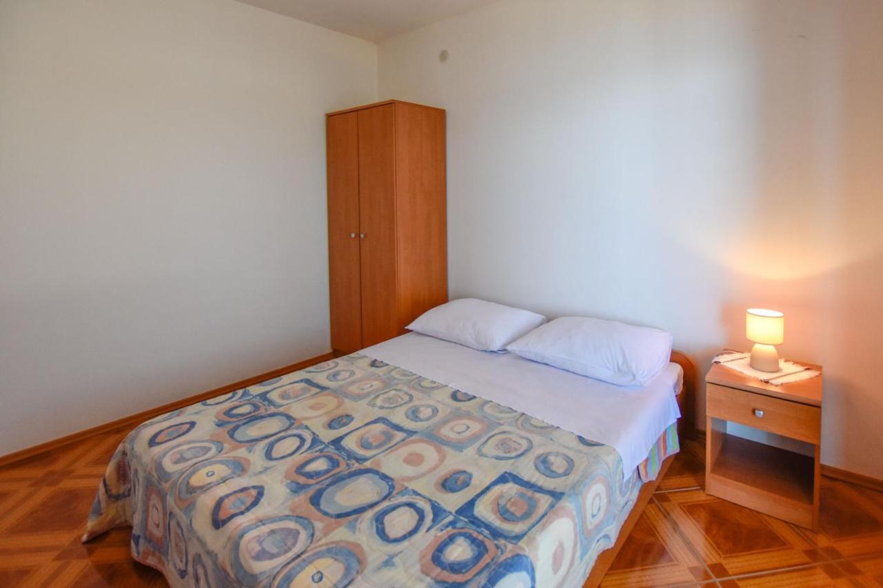 Apartments Marica Sukošan エクステリア 写真