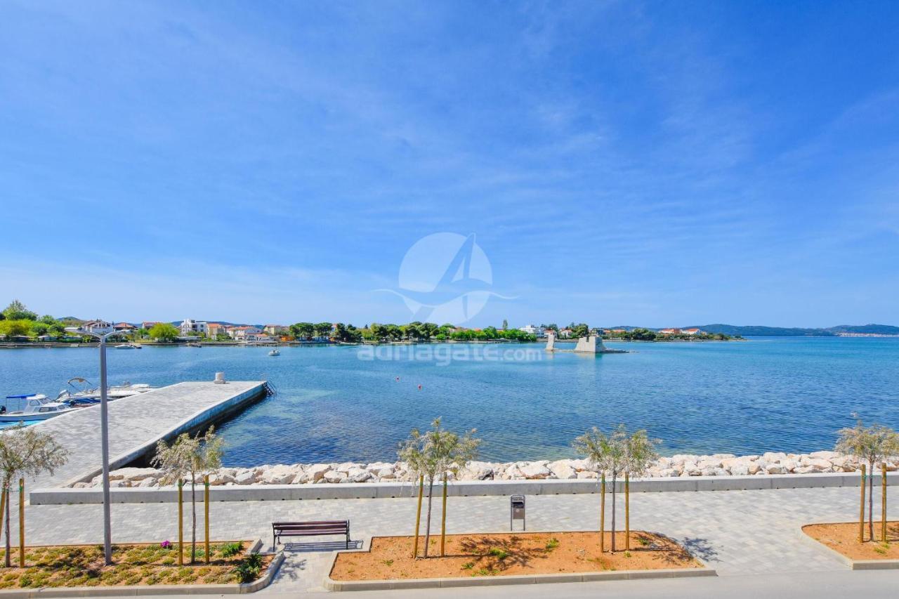 Apartments Marica Sukošan エクステリア 写真